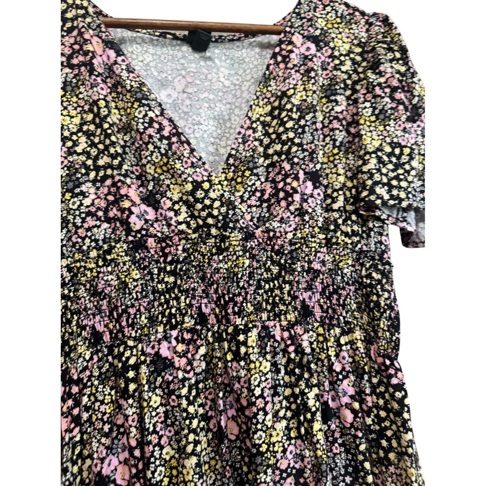 Wild Fable Floral Mini Dress Womens Medium Black Pink Smocked Waist Puff Sleeve - Picture 4 of 7